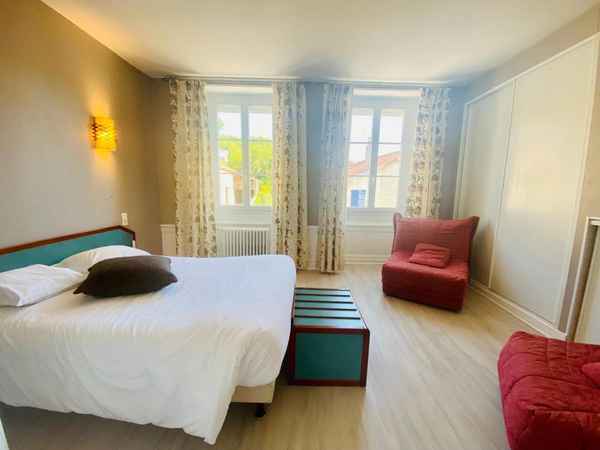 Logis Hostellerie La Chaumiere Arsonval Exterior foto