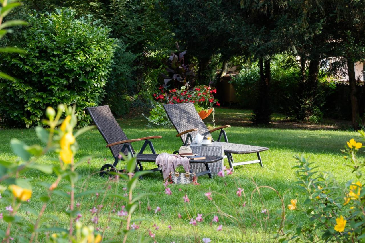 Logis Hostellerie La Chaumiere Arsonval Exterior foto